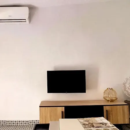 Jimaral Apartment *